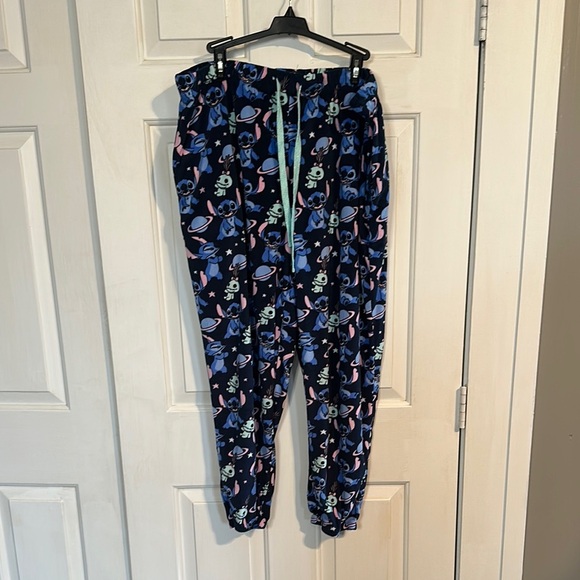 Disney Stitch Fleece Pj pants size XL - Picture 1 of 5